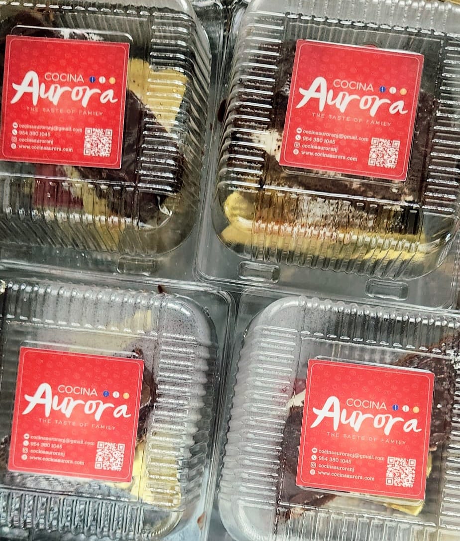 Cocina Aurora packaged food boxes